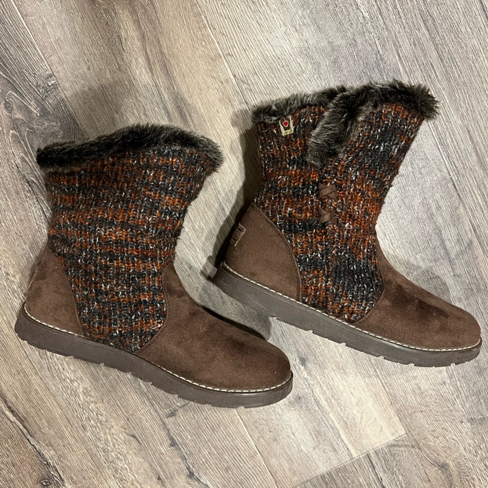 BOBS from Skechers Brown Winter Boots with Cozy Knit Upper
